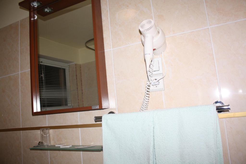 Pensiunea Zodiac Timişoara Buitenkant foto